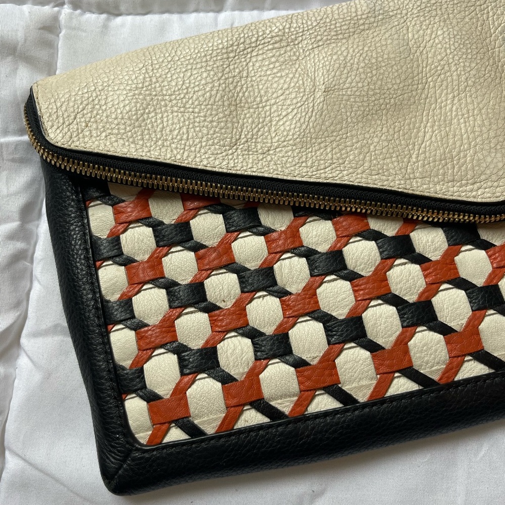 Henri Bendel Crosshatch Clutch, Henri Bendel Clutch, Black Orange and White Bag. - Picture 3 of 7